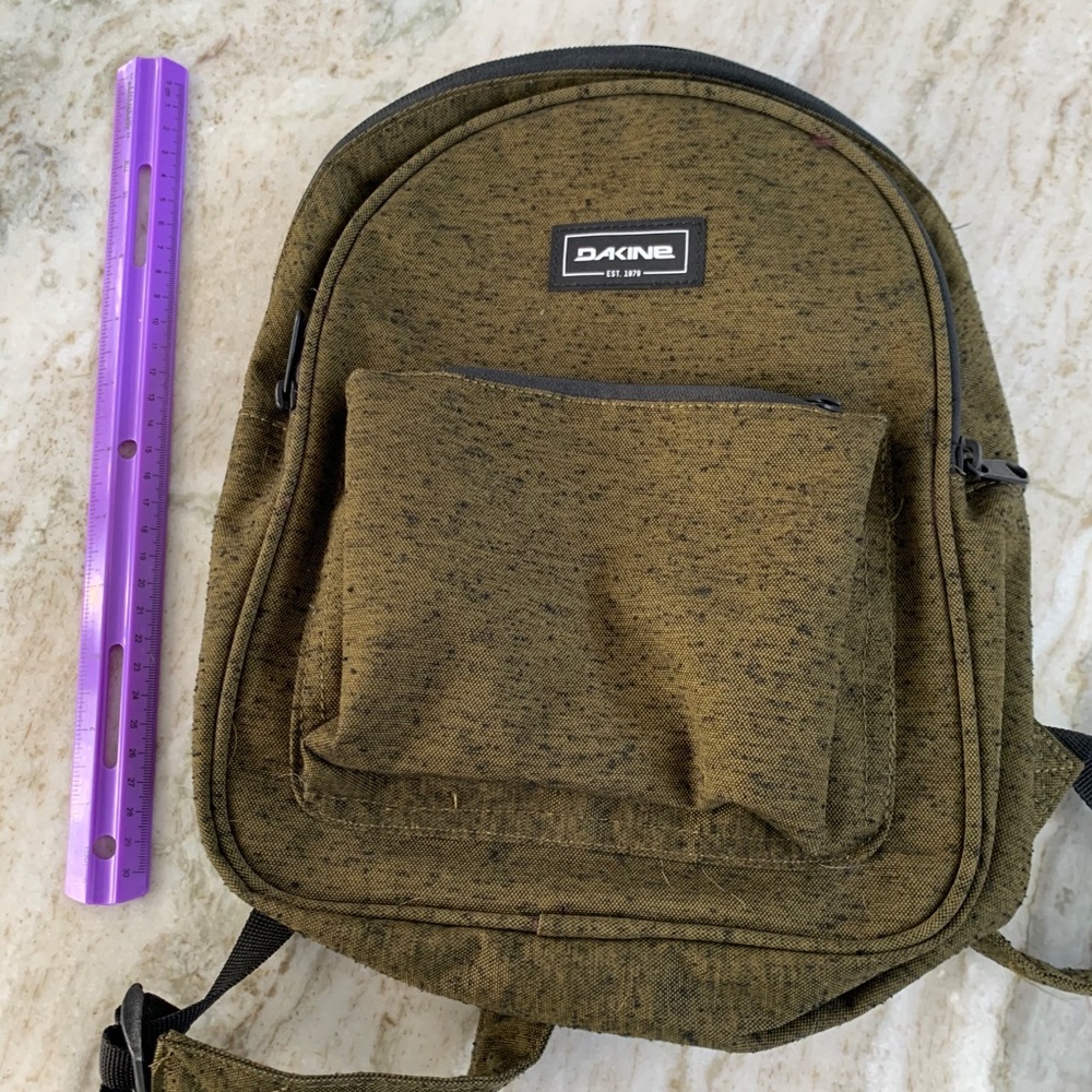 Dakine mini backpack